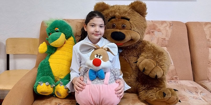 Антонова Вика